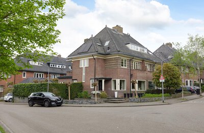 Paulus Potterlaan 16 HILVERSUM Paulus Potterlaan 16 HILVERSUM