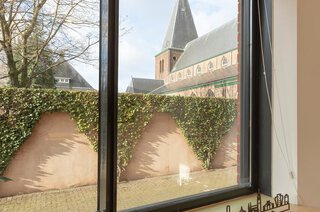 Dr. P.J.H. Cuypersplein 1 -9 HILVERSUM