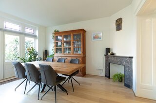 Dr. P.J.H. Cuypersplein 25 HILVERSUM