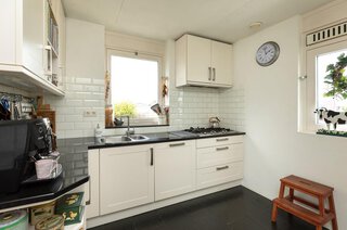 Veerstraat 33 A * HILVERSUM