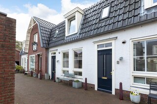 Maria Beshof 32 HILVERSUM