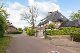 Hanrathsingel 20 LAREN