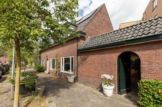 Mgr. Van de Weteringstraat 27 HILVERSUM