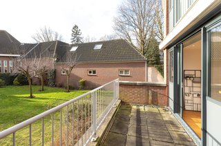Dr. P.J.H. Cuypersplein 1 -9 HILVERSUM
