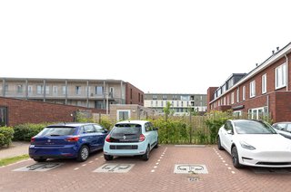 Dolf van der Lindenstraat 6 HILVERSUM