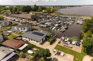 Nieuw-Loosdrechtsedijk 212 c 14 LOOSDRECHT