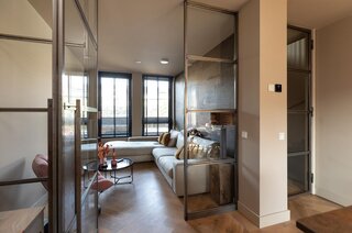 Maria Beshof 12 HILVERSUM