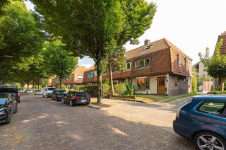 Van Oldenbarneveltlaan 25 HILVERSUM