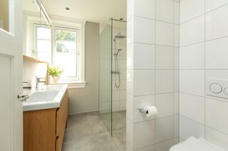 Dr. P.J.H. Cuypersplein 25 HILVERSUM