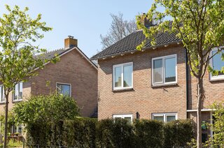 Teunenmijns 24 LAREN