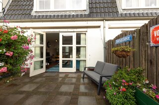 Maria Beshof 32 HILVERSUM