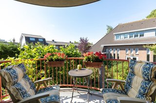 Dr. P.J.H. Cuypersplein 3 3 HILVERSUM