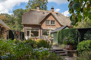 Larenseweg 226 HILVERSUM
