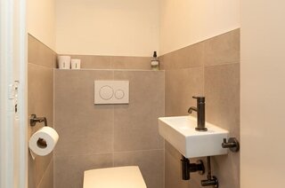 Loosdrechtseweg 121 HILVERSUM