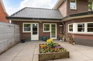Hanrathsingel 20 LAREN