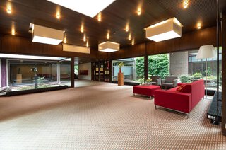 's-Gravelandseweg 86 70 HILVERSUM