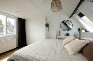 Mgr. Van de Weteringstraat 22 HILVERSUM