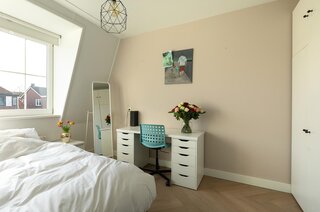 Maria Beshof 12 HILVERSUM