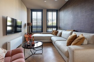 Maria Beshof 12 HILVERSUM