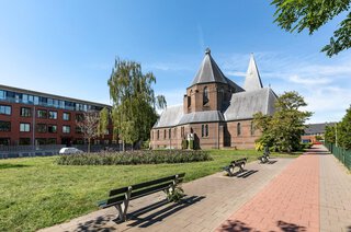 Dr. P.J.H. Cuypersplein 3 3 HILVERSUM