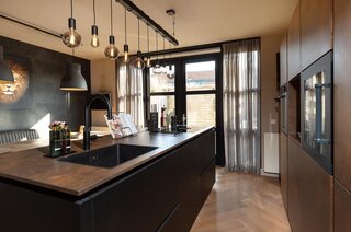 Maria Beshof 12 HILVERSUM