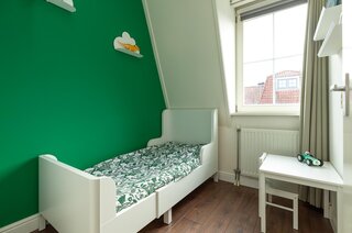 Maria Beshof 32 HILVERSUM