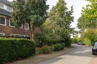 Burgemeester Van Hellenberg Hubarlaan 15 HILVERSUM