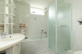 Strekdam 12 HUIZEN