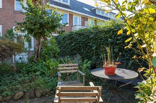 Dr. P.J.H. Cuypersplein 25 HILVERSUM