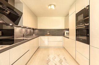 Zenderstraat 210 HILVERSUM