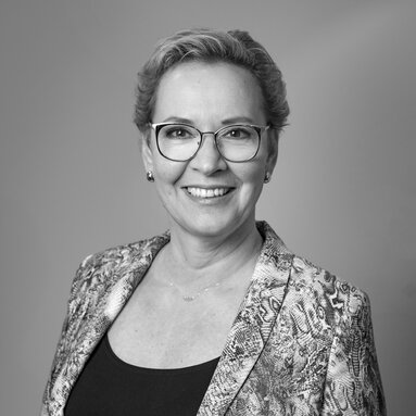 Annette Richardson