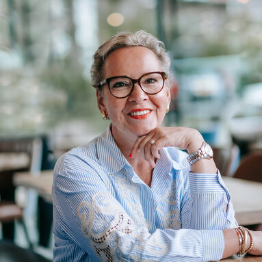 Annette Richardson