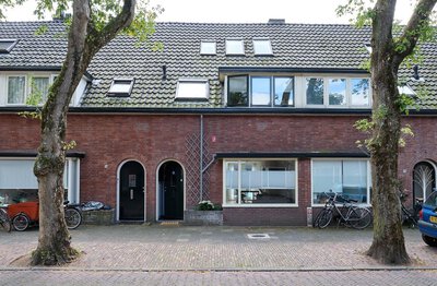 Mgr. Van de Weteringstraat 22 HILVERSUM