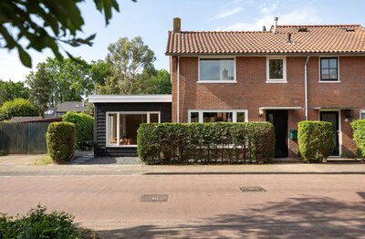 Warrekam 8 LAREN