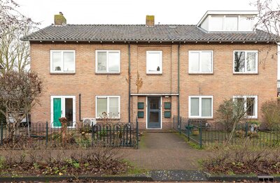 Teunenmijns 24 LAREN