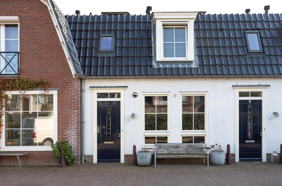 Maria Beshof 12 HILVERSUM