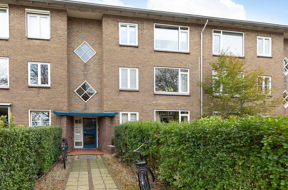 Admiraal de Ruyterlaan 9 HILVERSUM