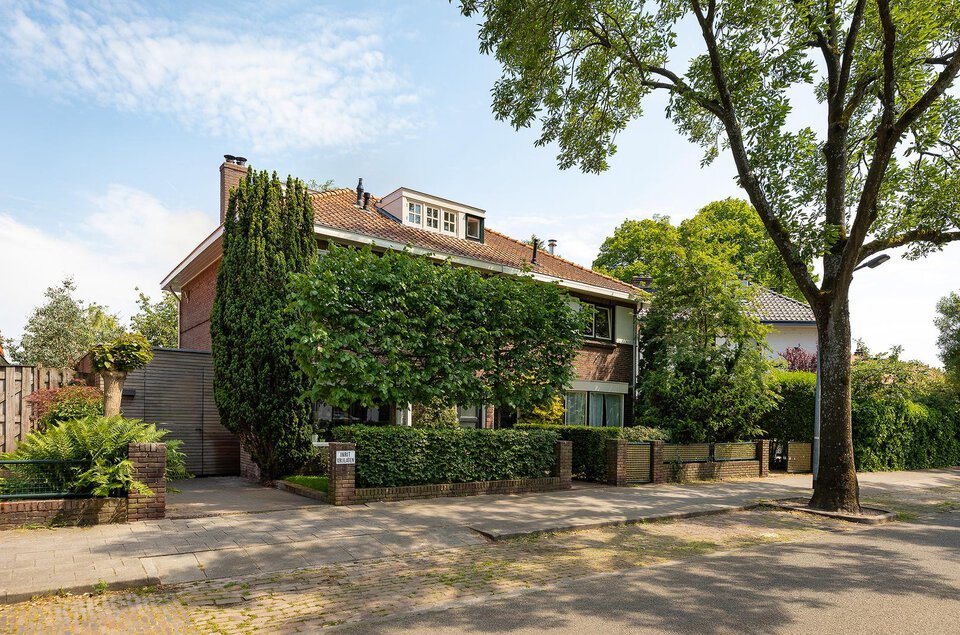 Eikbosserweg 103 HILVERSUM