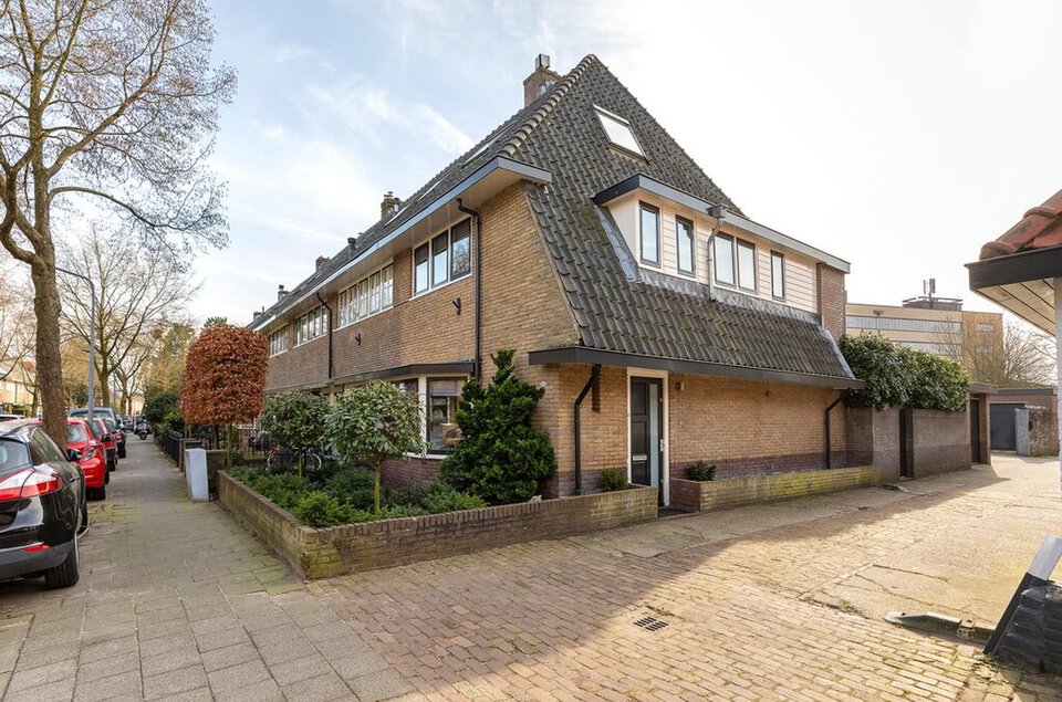 Meteorenstraat 129 HILVERSUM