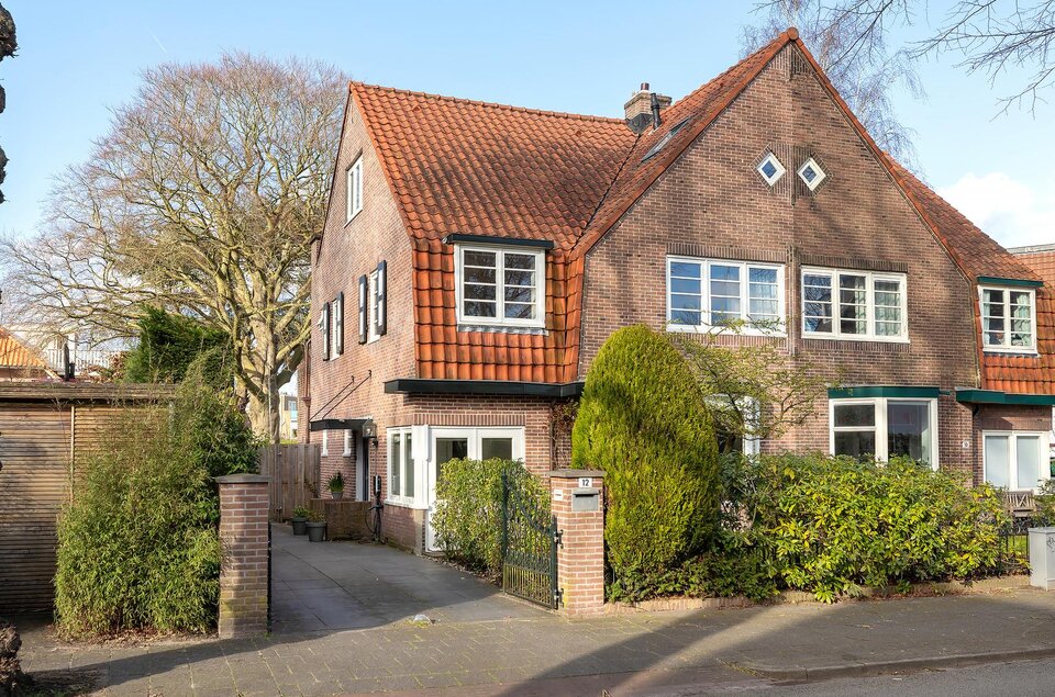 Julianalaan 12 HILVERSUM
