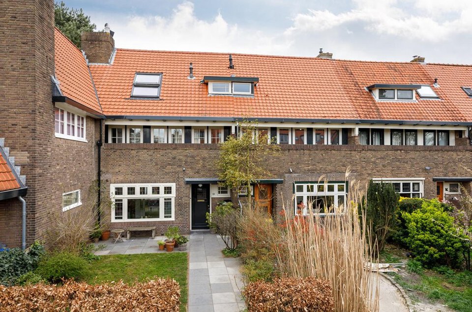 De Genestetlaan 18 HILVERSUM
