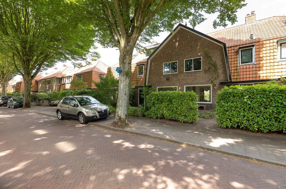De Bazelstraat 29 HILVERSUM