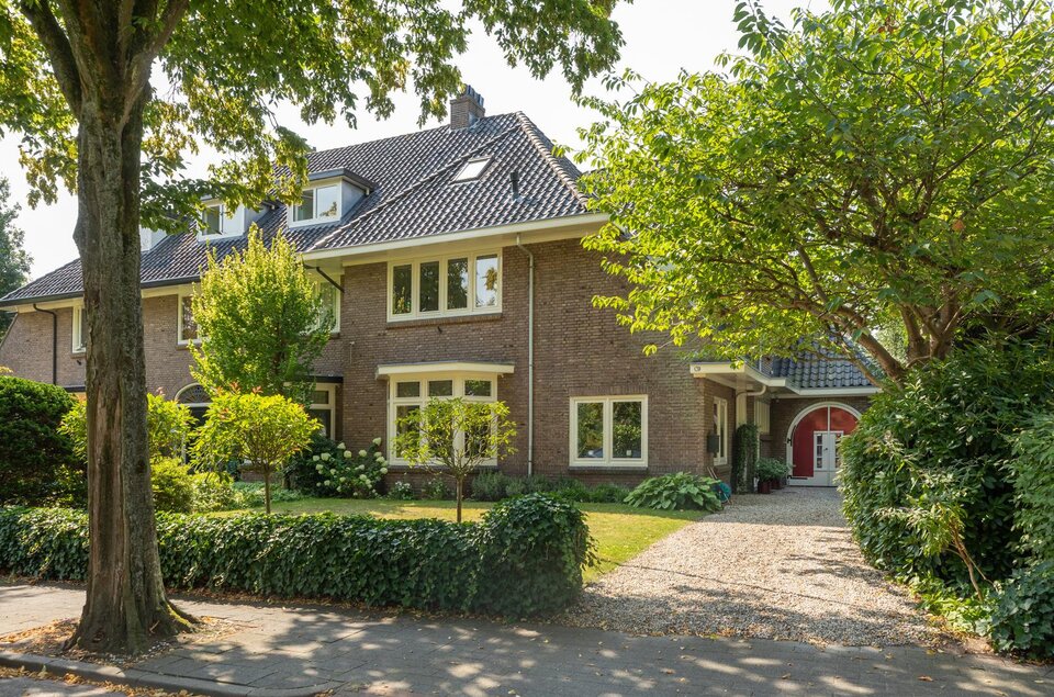 Pieter de Hooghlaan 28 HILVERSUM