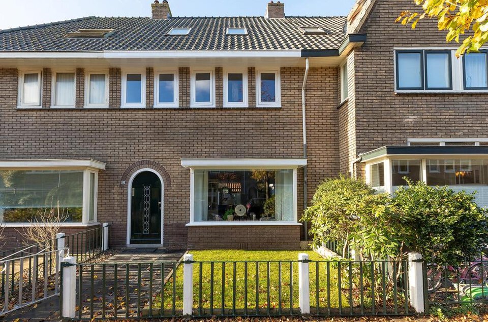 Neptunusstraat 15 HILVERSUM
