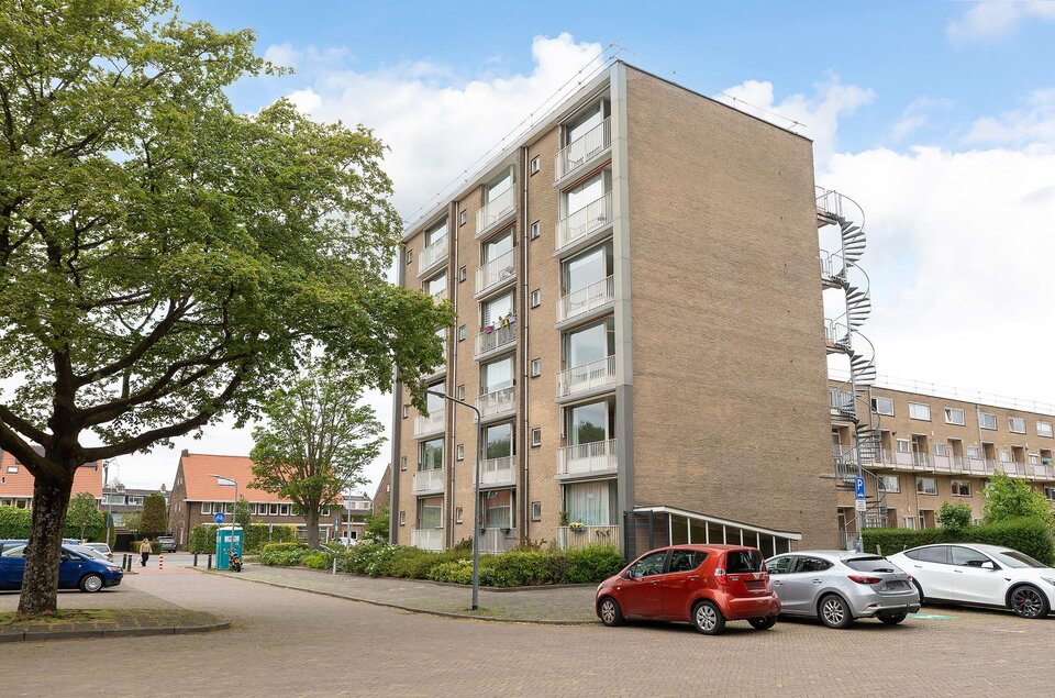 Loosdrechtseweg 261 HILVERSUM