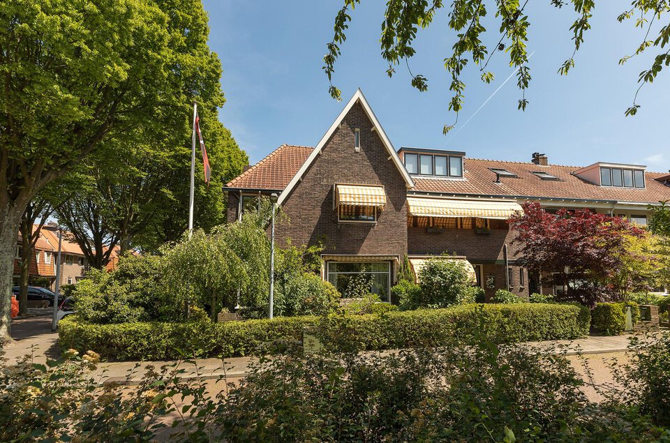 De Bazelstraat 2 HILVERSUM