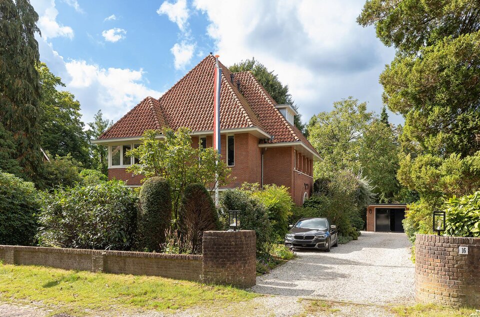 Laan van Vogelenzang 16 HILVERSUM