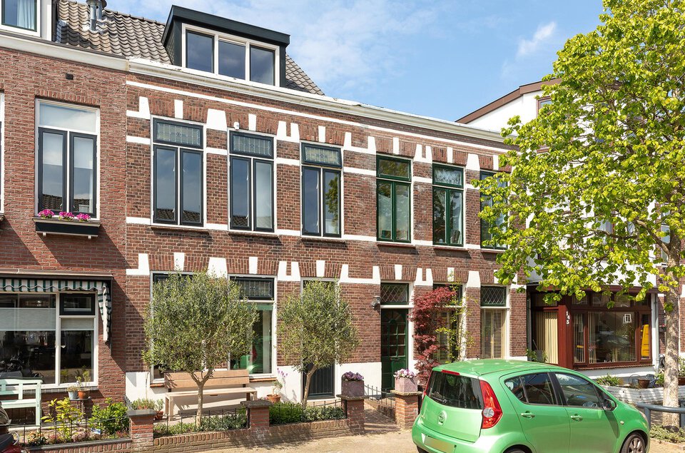 Hoge Larenseweg 139 HILVERSUM